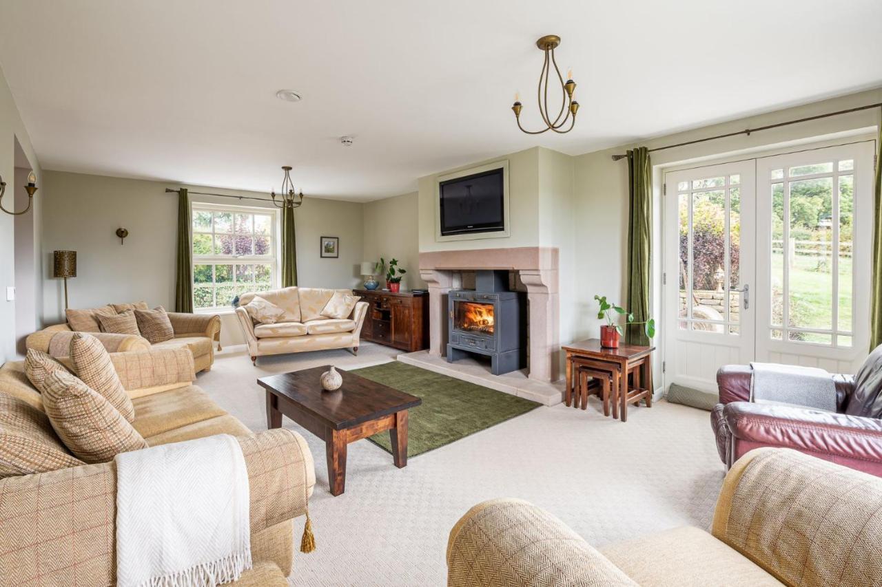 Tinkers Folly Villa Harrogate Dış mekan fotoğraf